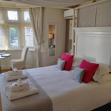 The Bath House Boutique B&B - In-Room Breakfast - Free Parking Dış mekan fotoğraf