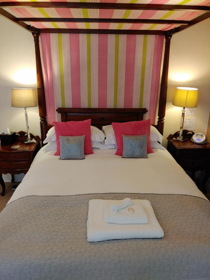 The Bath House Boutique B&B - In-Room Breakfast - Free Parking Dış mekan fotoğraf