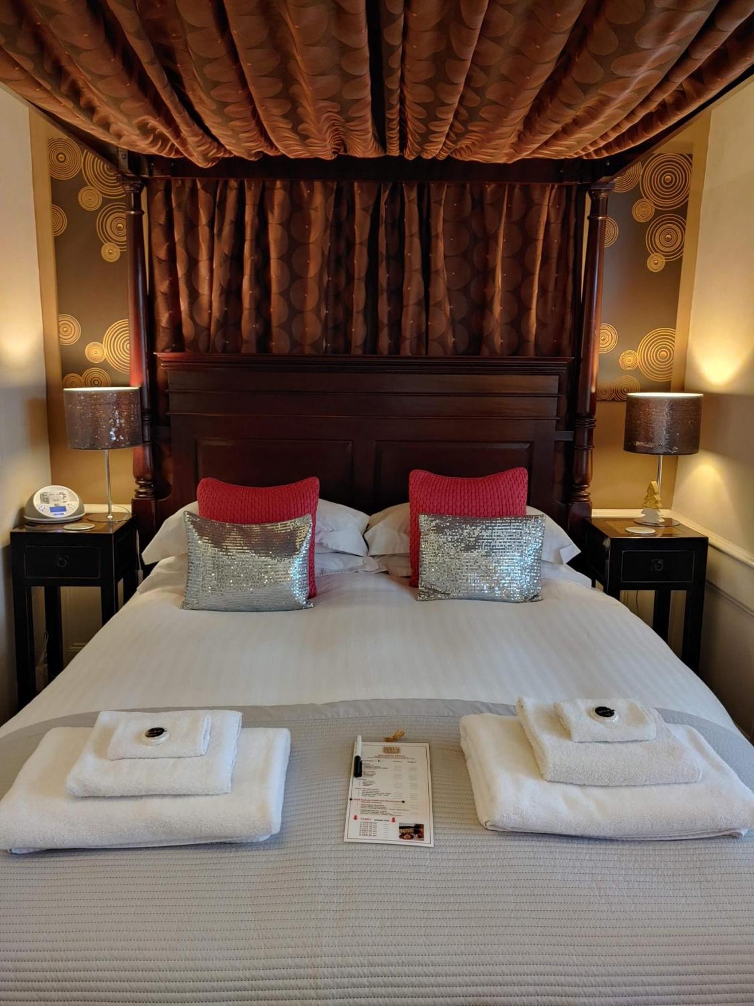The Bath House Boutique B&B - In-Room Breakfast - Free Parking Dış mekan fotoğraf